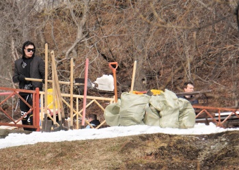 Сегодня в Петропавловске-Камчатском прошли общественные субботники